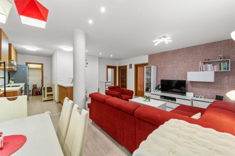 Sale Two bedroom apartment, Two bedroom apartment, Robotnícka, Senec, 