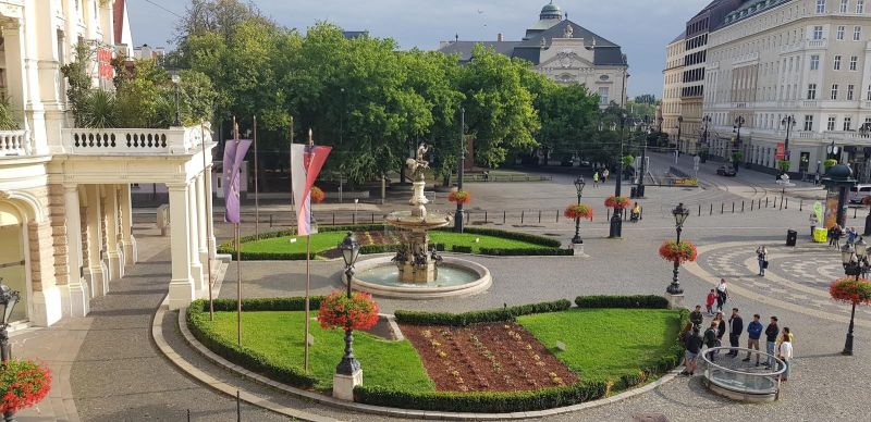 Rent Studio, Studio, Hviezdoslavovo námestie, Bratislava - Staré Mesto