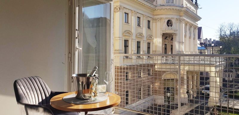 Rent Studio, Studio, Hviezdoslavovo námestie, Bratislava - Staré Mesto