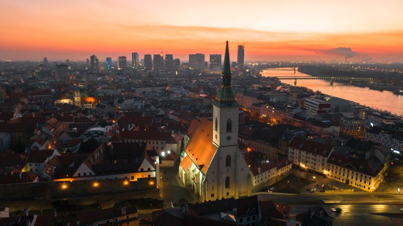 Spacious Historical Apartment in Bratislava's Staré Mesto