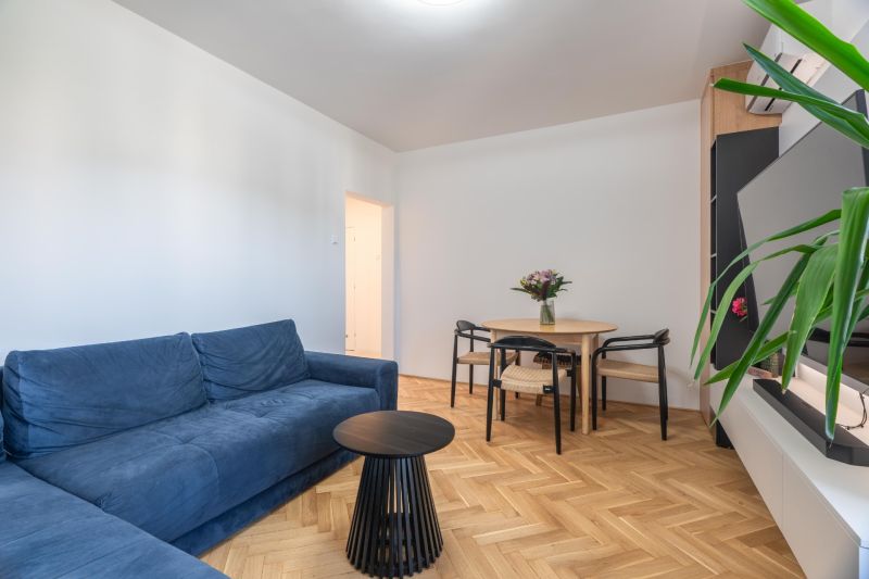 Sale Two bedroom apartment, Two bedroom apartment, Sadmelijská, Bratis