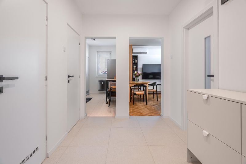 Sale Two bedroom apartment, Two bedroom apartment, Sadmelijská, Bratis