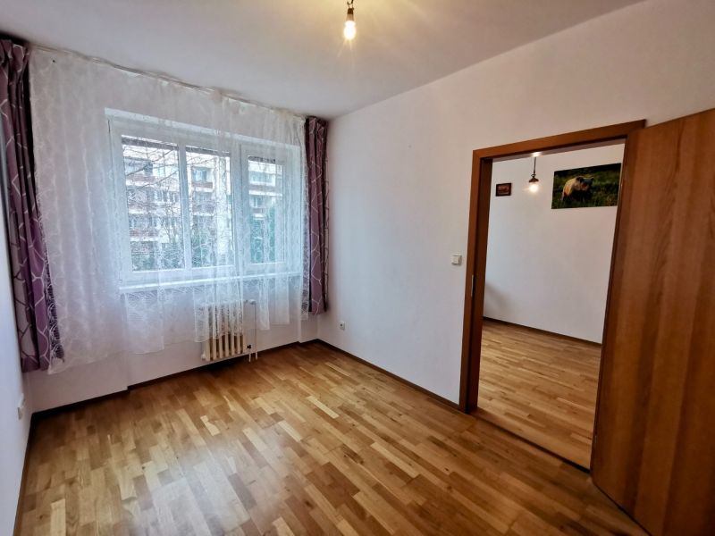 Rent Three bedroom apartment, Three bedroom apartment, Priekopnícka, B