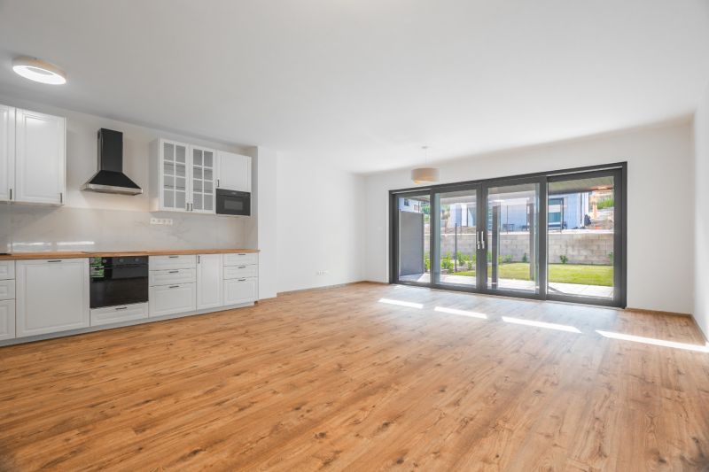 Sale Family house, Family house, Bruck an der Leitha, Austria