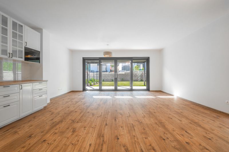 Sale Family house, Family house, Bruck an der Leitha, Austria