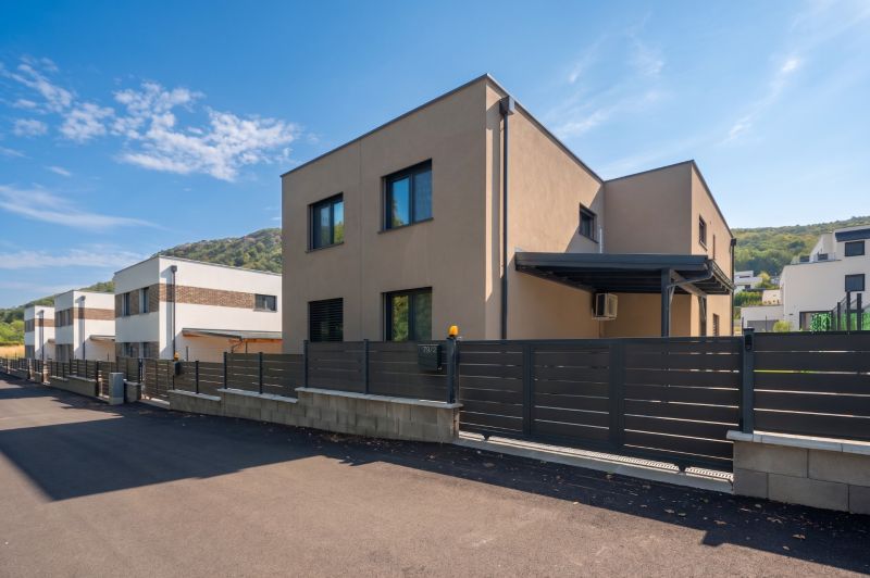 Sale Family house, Family house, Bruck an der Leitha, Austria