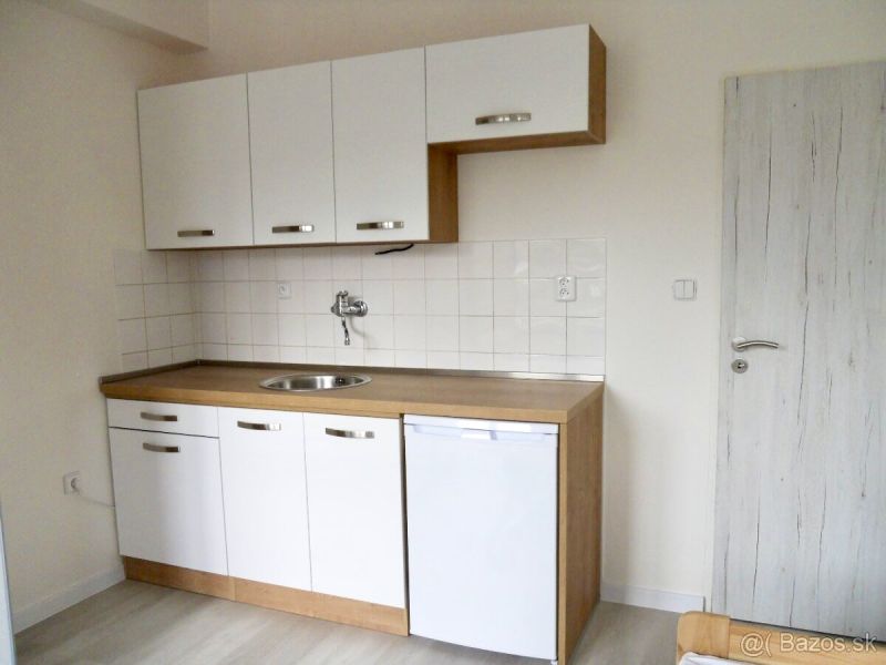 Rent Single studio, Single studio, Pri Šajbách, Bratislava - Rača, Slo