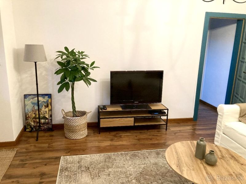 Rent Family house, Family house, Bratislava - Dúbravka, Slovakia