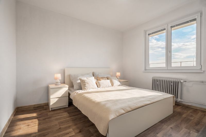 Rent Three bedroom apartment, Three bedroom apartment, Žižkova, Bratis