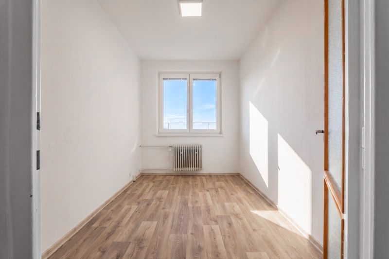 Rent Three bedroom apartment, Three bedroom apartment, Žižkova, Bratis