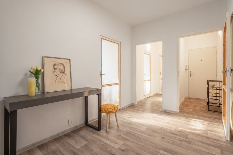 Rent Three bedroom apartment, Three bedroom apartment, Žižkova, Bratis