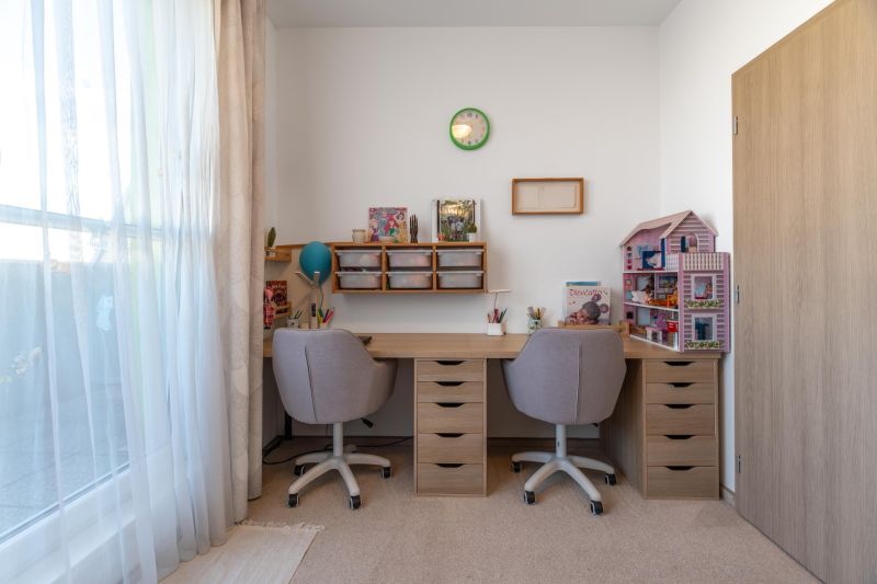 Sale Three bedroom apartment, Three bedroom apartment, Cementárenská, 