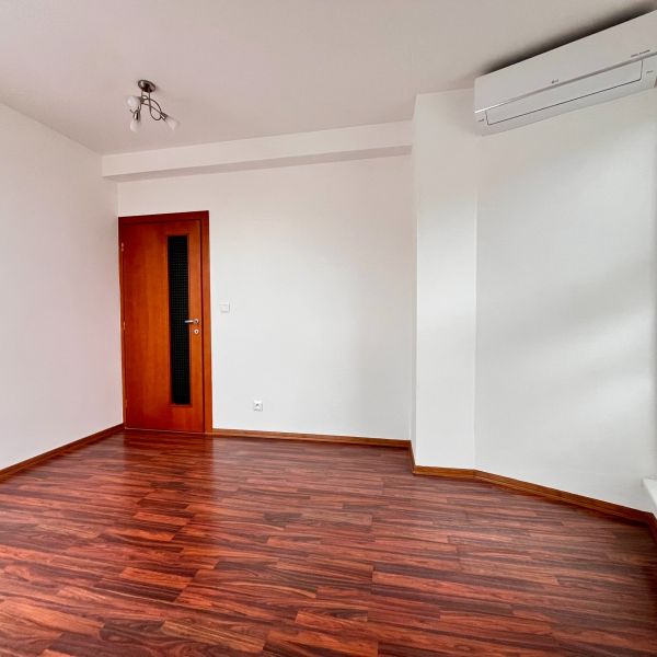Sale Two bedroom apartment, Two bedroom apartment, Kollárova, Banská B