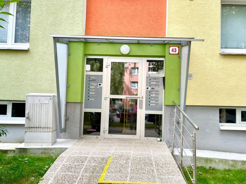 Rent Two bedroom apartment, Two bedroom apartment, Studenohorská, Brat