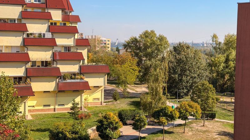 Rent Three bedroom apartment, Three bedroom apartment, KRESÁNKOV, Brat