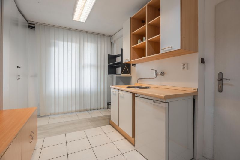 Rent Offices, Offices, Borekova, Bratislava - Podunajské Biskupice, Sl