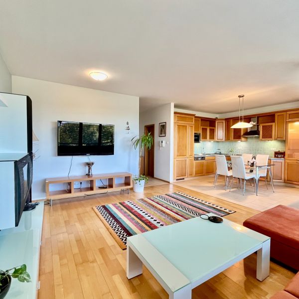 Rent One bedroom apartment, One bedroom apartment, Karloveské rameno, 