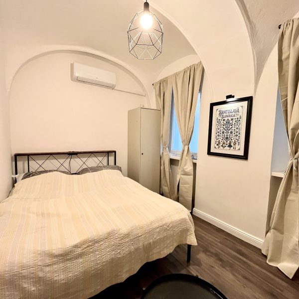 Rent One bedroom apartment, One bedroom apartment, Obchodná, Bratislav