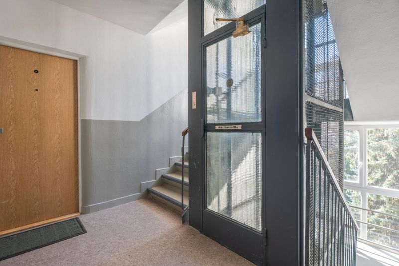 Sale One bedroom apartment, One bedroom apartment, Trieda Hradca Králo
