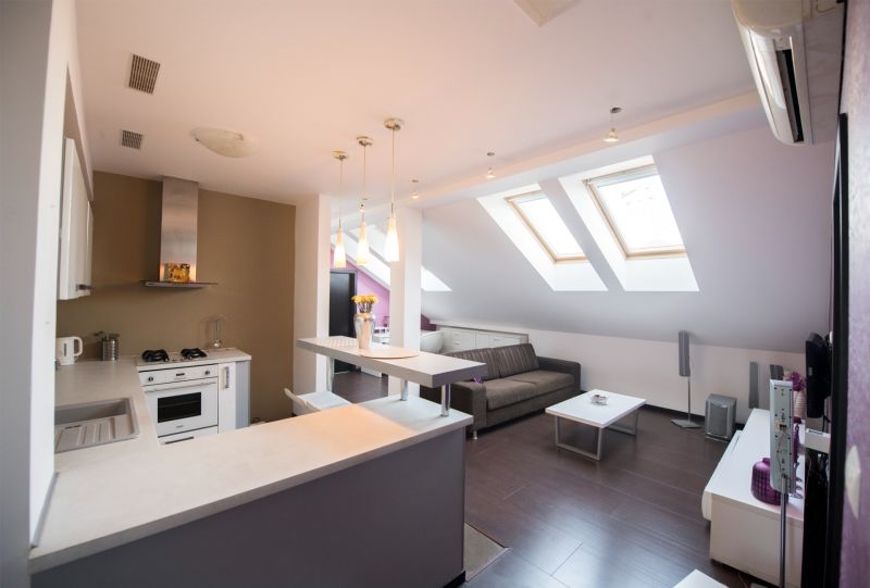 Rent Two bedroom apartment, Two bedroom apartment, Miletičova, Bratisl